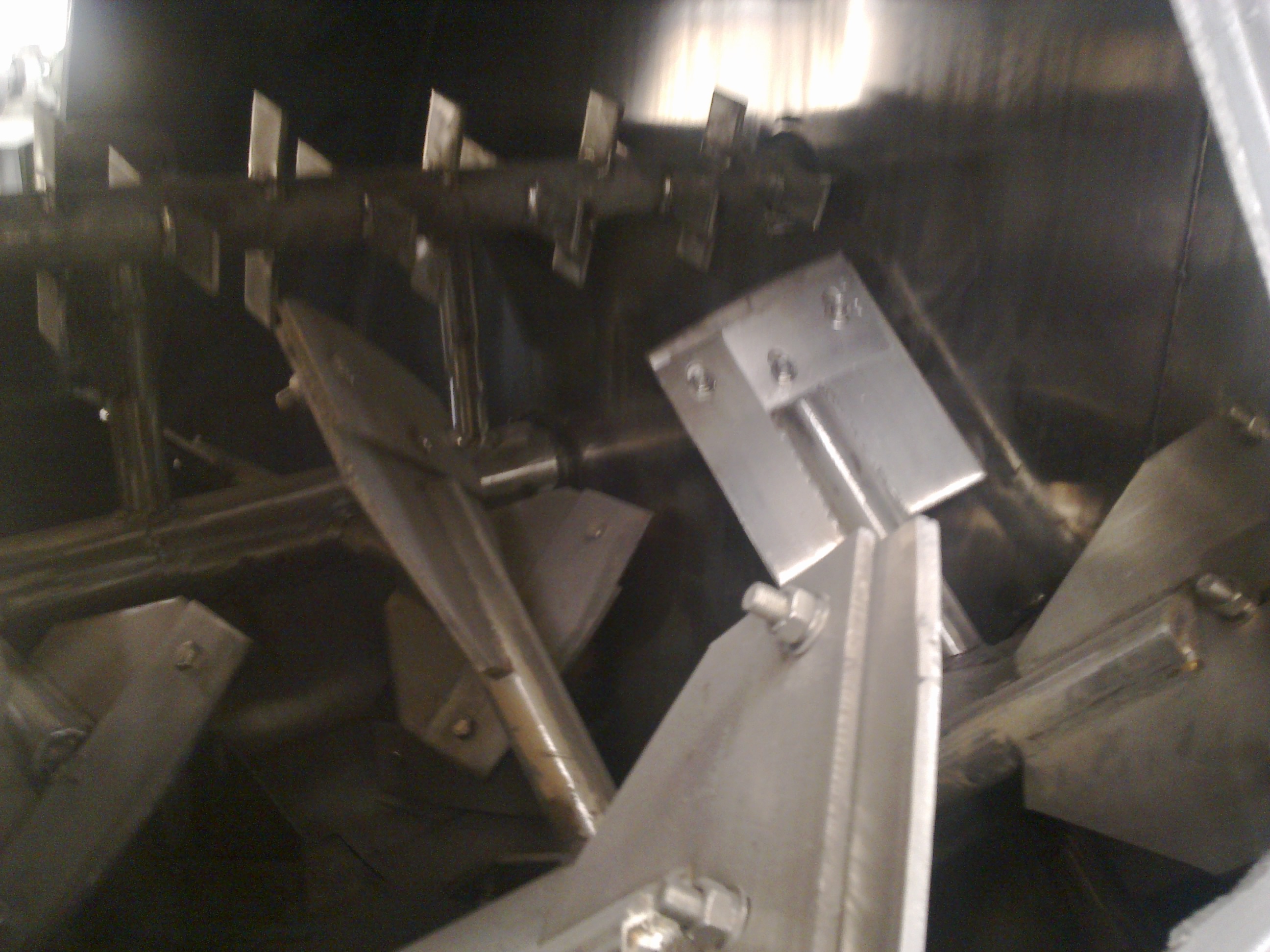 WZ系列無重力雙軸漿葉混合機(jī)